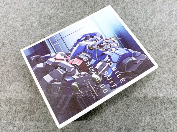 機動戦士 ダブルオーガンダム GUNDAM OO 10th Anniversary COMPLETE Blu-ray BOX 初回限定生産 ブルーレイ 4K ULTRA HD バンダイビジュアル_画像1