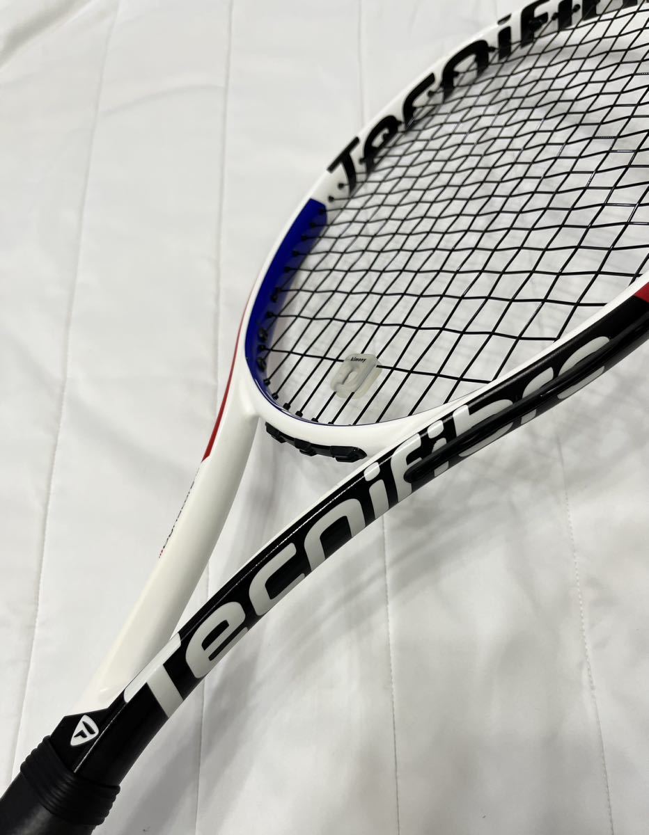 テクニファイバー ティーファイト 300 XTC 2018年モデル (G2)Tecnifibre T-FIGHT 300 XTC 中古格安！！_画像2