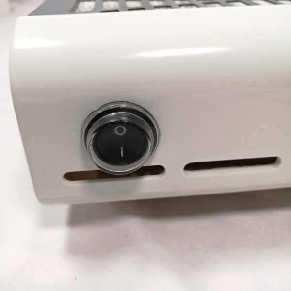ネイルダスト集塵機 卓上集塵機 ネイル集塵機ダストコレクター ネイルアートケア フィルター付き ダストバッグ不要 清掃簡単 白 a09264_画像3
