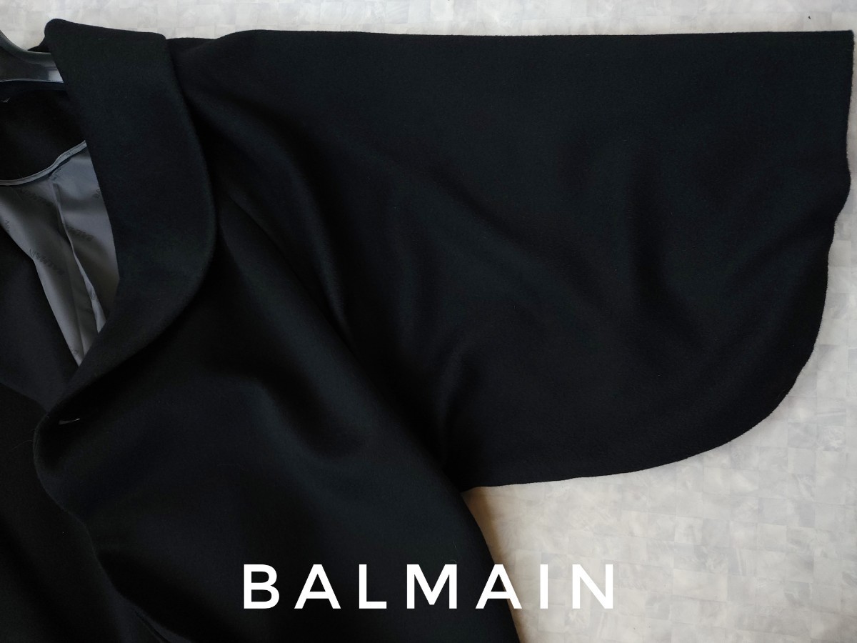 超高級 極美品 希少 Balmain 憧れのカシミヤ100%コート 着物風デザイン 抜群の高級感 バルマン ブラックカラー _画像2