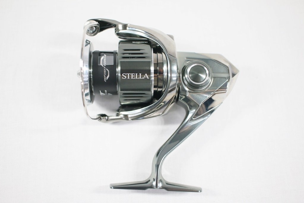 ◎【1スタ！】未使用 SHIMANO シマノ STELLA ステラ 22 C3000XG スピニングリール 釣り具 フィッシング 箱・ケース付き ⑦ h_z_画像2