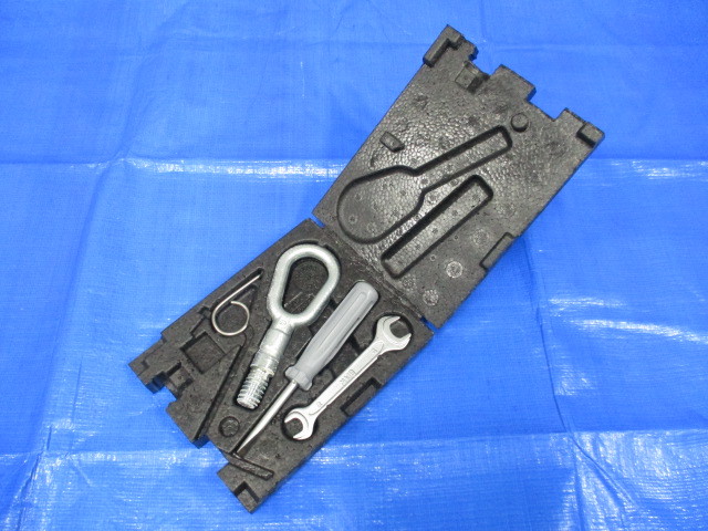 ●BMW MINI mini ミニ R53 R52 R50 クーパーS 純正 車載 工具 牽引フック レターパック発送です 送料520円●　_画像2