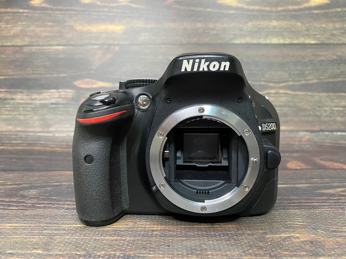 Nikon ニコン D5200 ボディ デジタル一眼レフカメラ #45_画像2