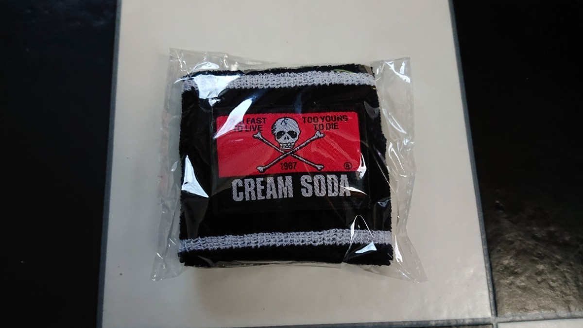 クリームソーダ CREAM SODA リストバンド ブラック 未開封 菅田将暉さん使用画像有 送料無料_画像2