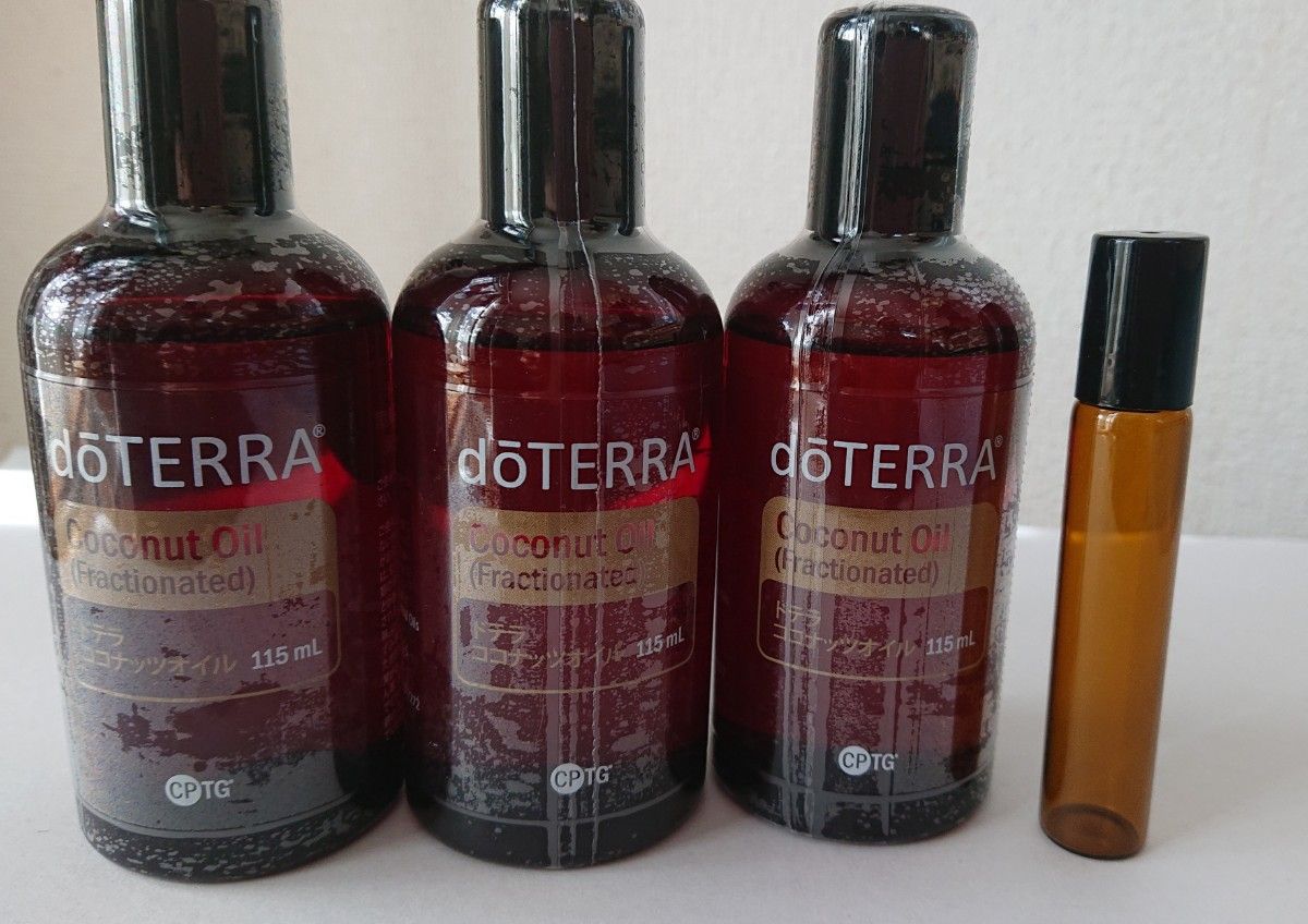 doTERRA  ドテラ  ココナッツオイル 115ml 3本&お好みのロールオン ブレンドオイル