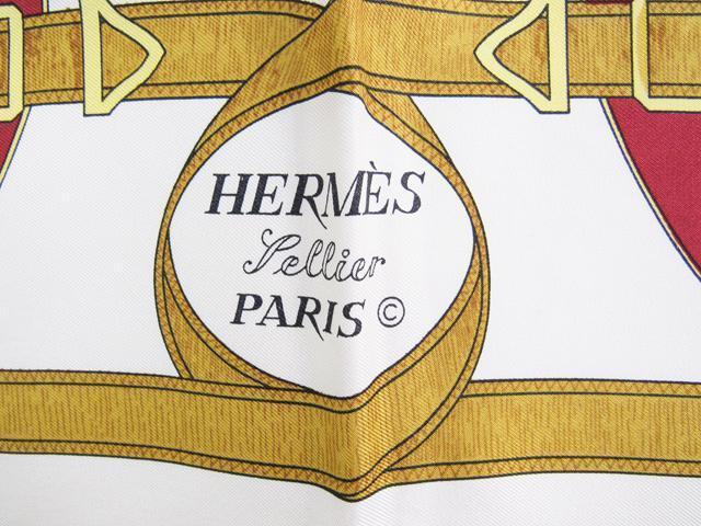 美品 HERMES エルメス スカーフ シルク100% カレ 88×88 赤系 シルク 正方形 スカーフ更紗 バッグ等に 上品 かわいい h17-4069_画像2