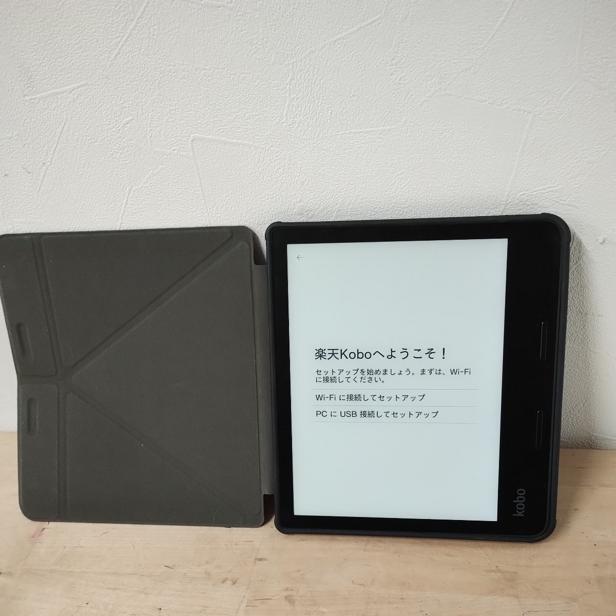 【中古品】Kobo Sage　Rakuten Kobo　電子書籍リーダー N778 楽天コボ 【通電・充電動作・初期設定・Wi-Fi接続確認済み】_画像1