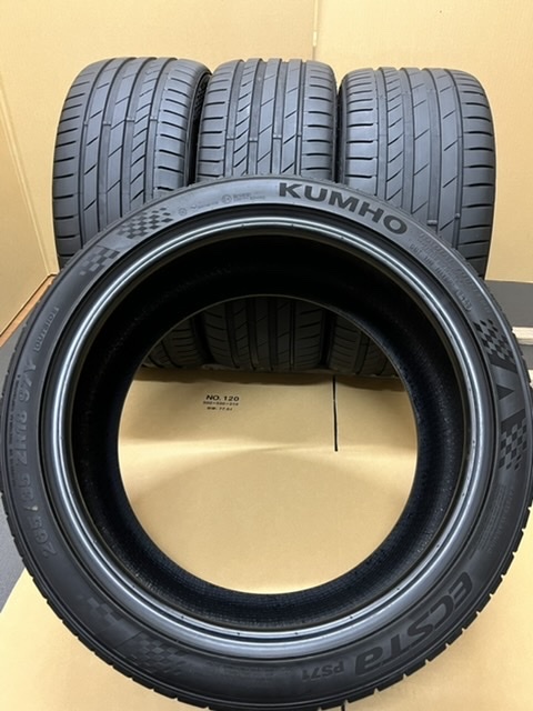 中古タイヤ４本セット　KUMHO 265/35/18(2) 245/40/18(2) 2022年製(ほぼ新品タイヤ_画像6