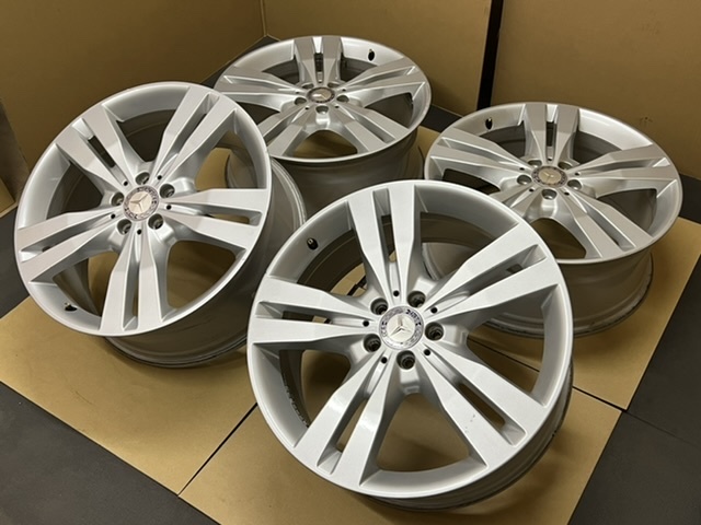 中古ホイール４本セット　メルセデスベンツ AMG 純正 W251 MLクラス GLクラス 等 8.5J×20H2 ET60 PCD112_画像6