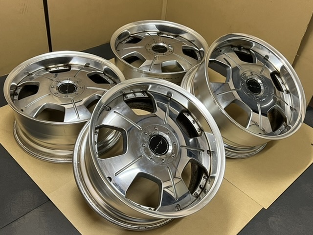 中古ホイール４本セット　アミスタットGrace アルファード ヴェルファイア エスティマ クラウンマジェスタ 等 19×8.5JJ+42 PCD114.3_画像3