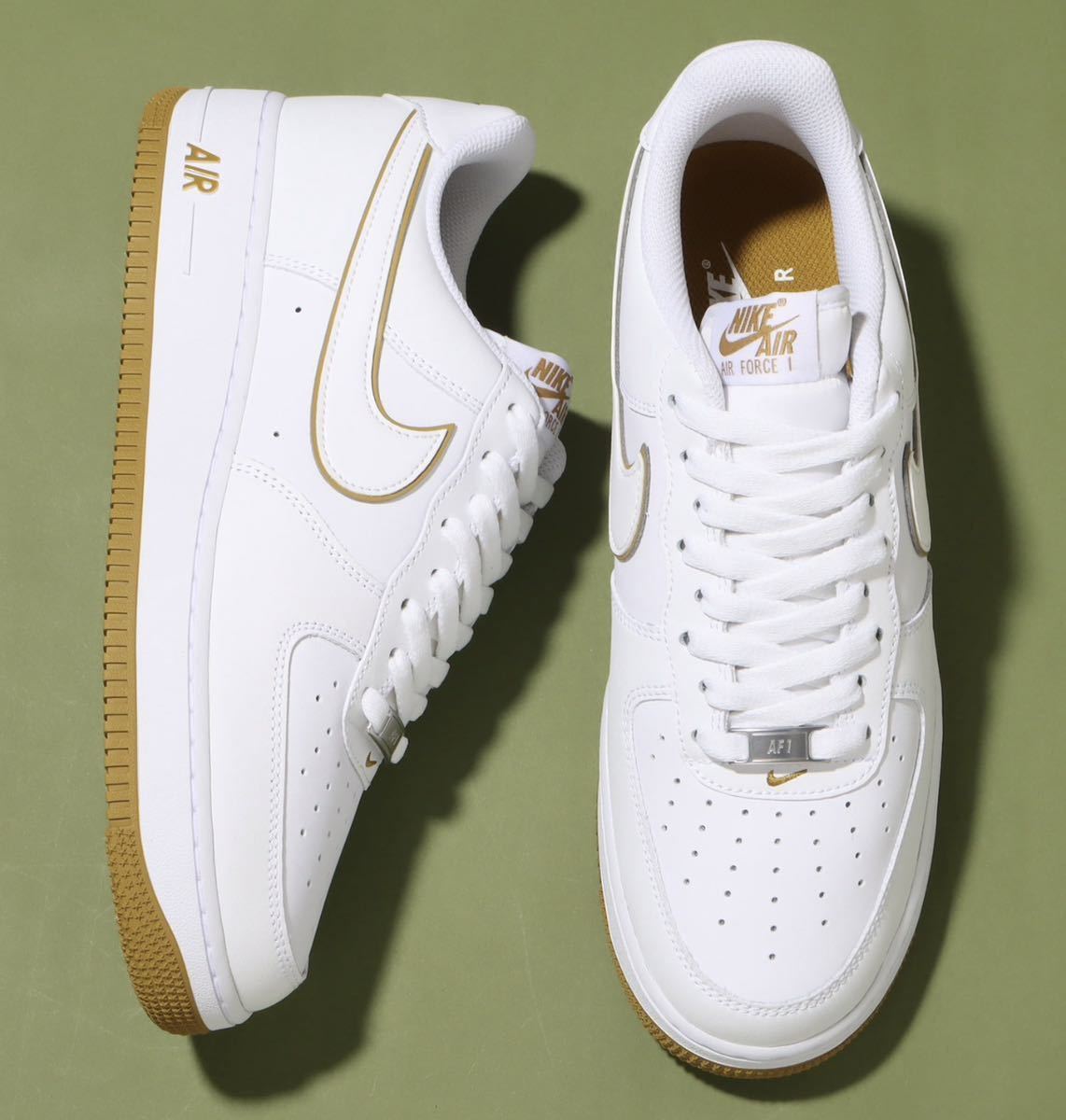 24.5㎝ NIKE AIRFORCE1 07 ナイキ エアフォース1 カーキ_画像3