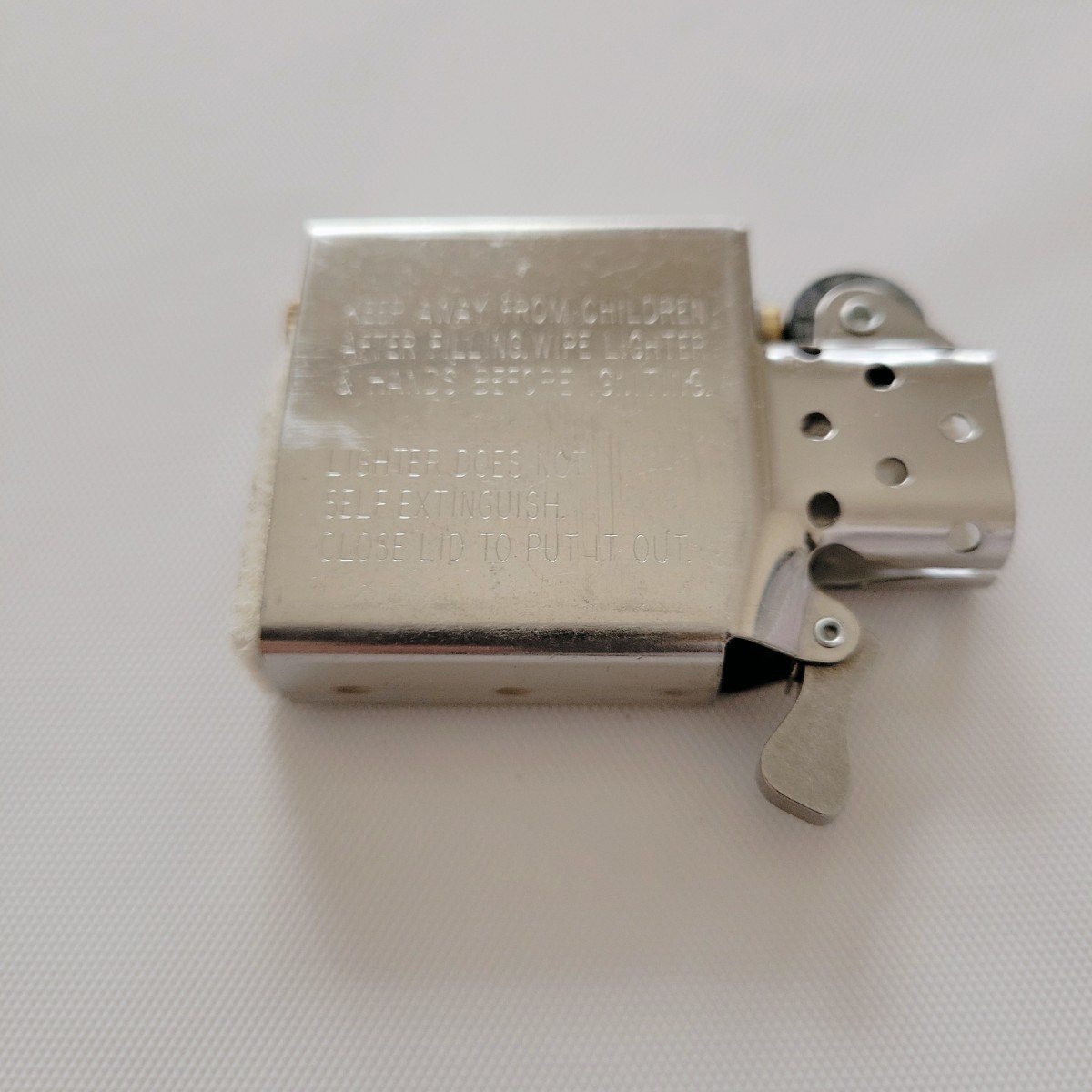 zippo エイリアン 20周年記念 限定シリアルナンバー入り　★ALIEN 20th ANNIVERSARY　全身像立体メタル★NO.1322_画像9