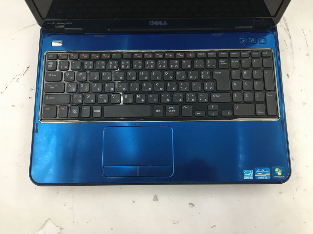 DELL/ノート/HDD 750GB/第2世代Core i5/メモリ4GB/WEBカメラ有/OS無-231214000679456_キーボード接写１