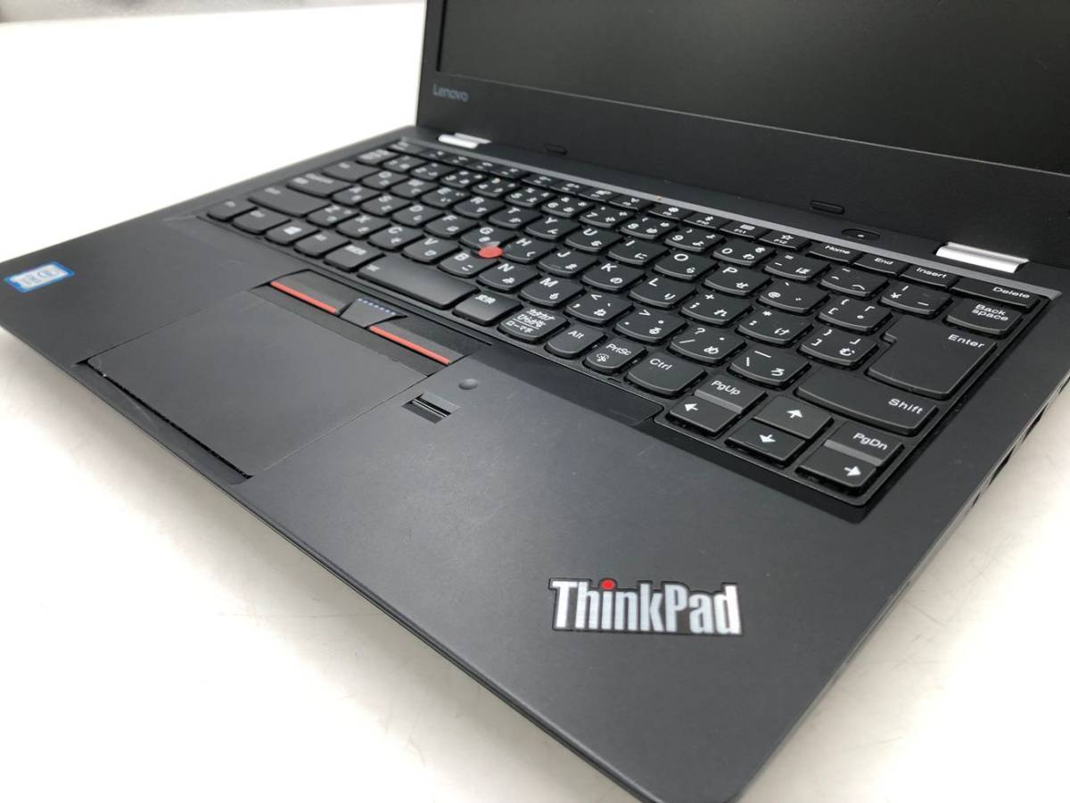 LENOVO/ノート/SSD 128GB/第7世代Core i3/メモリ8GB/WEBカメラ有/OS無/Intel Corporation HD Graphics 620 32MB/ドライブ_キーボード接写１