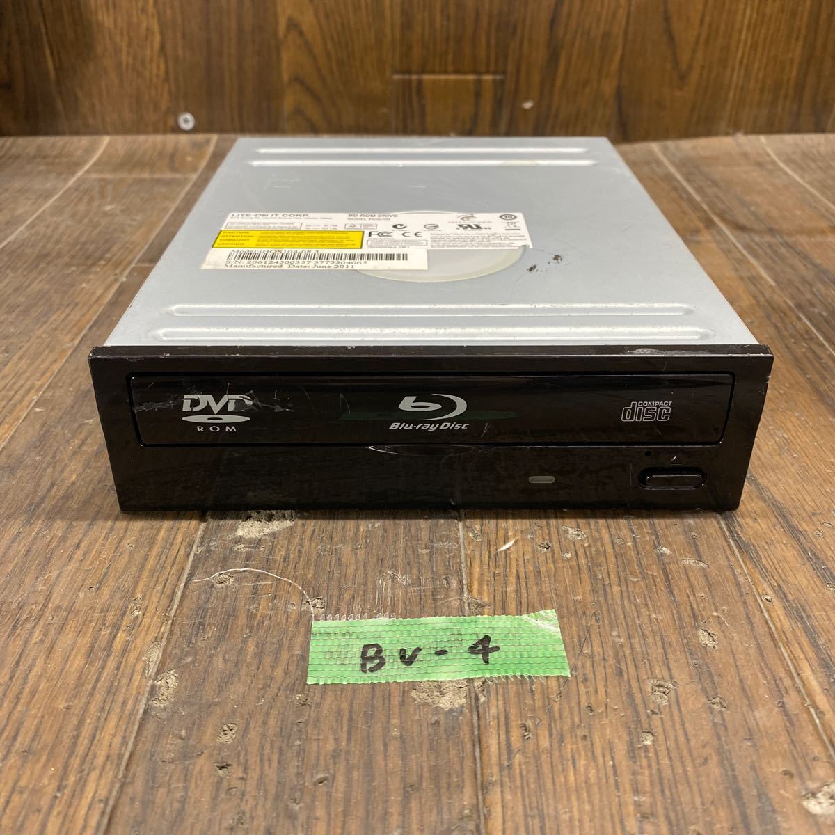 BV-4 激安 Blu-ray ドライブ DVD デスクトップ用 LITE-ON IT CORP. iHOS104 2011年製 Blu-ray、DVD再生確認済み 中古品_傷あり