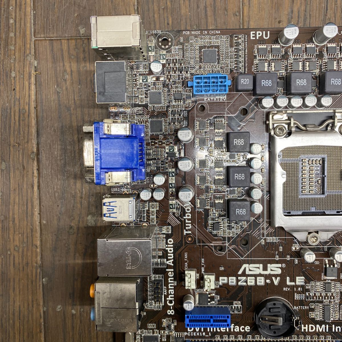 MG12-135 激安 マザーボード ASUS P8Z68-V LE LGA1155 BIOS立ち上がり確認済み ジャンク_画像5