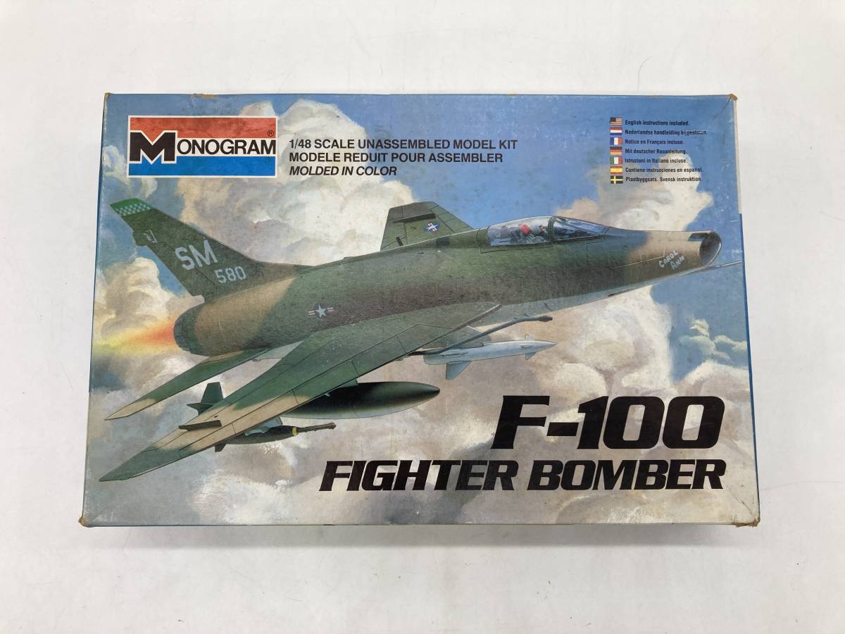 【レア】モノグラム 1/48 F-100 スーパーセイバー プラモデル MONOGRAM FIGHTER BOMBER 戦闘爆撃機_画像1