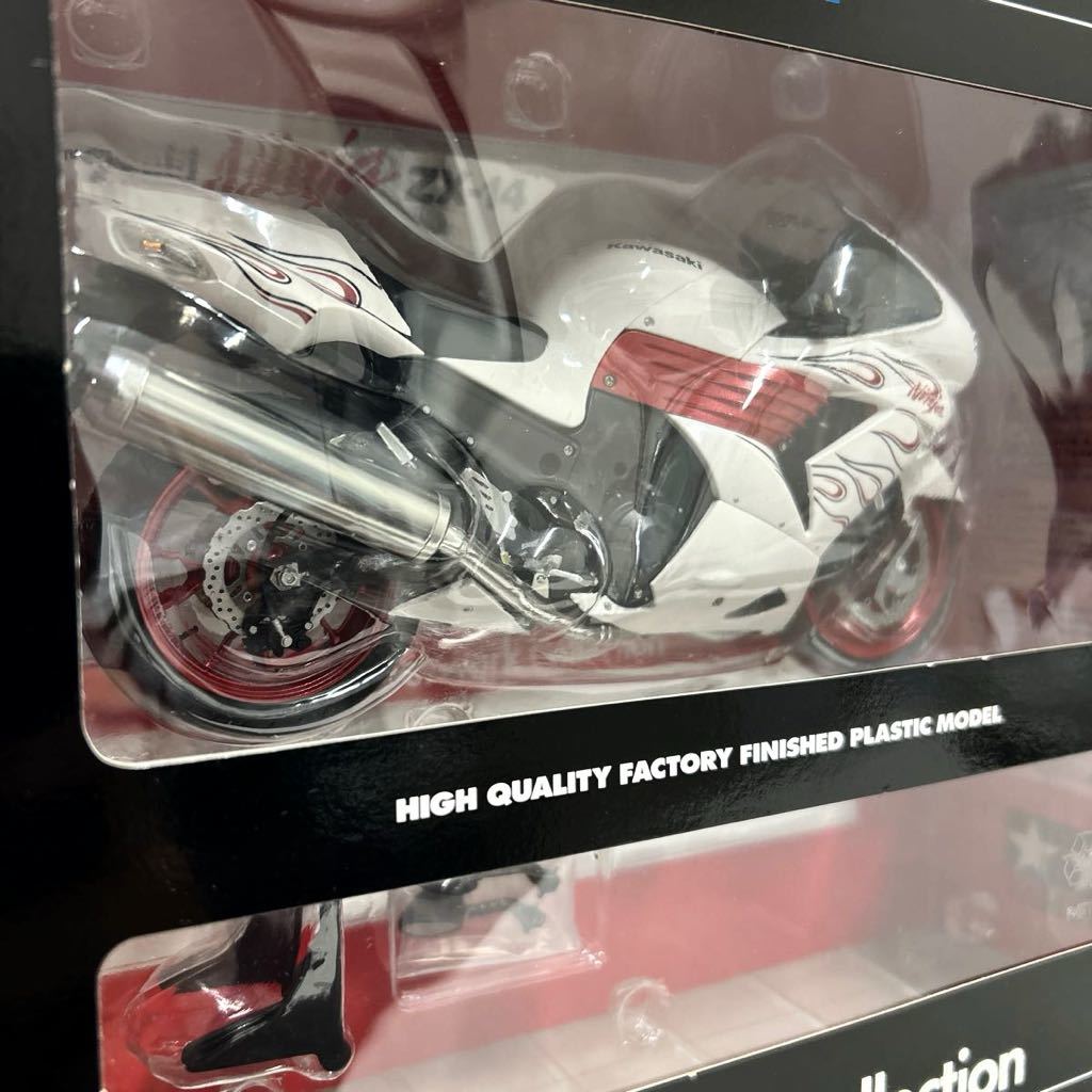 未開封 TAMIYA Masterwork 1/12 Kawasaki Ninja ZX-14 タミヤ マスターワークコレクション カワサキ ニンジャ 完成品バイク ミニカー_画像4