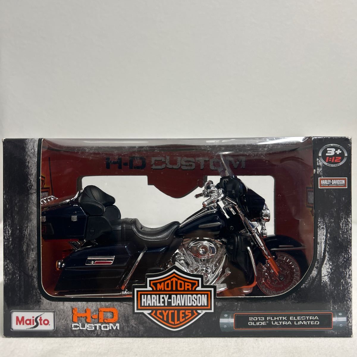 Maisto 1/12 HARLEY DAVIDSON 2013 FLHTK ELECTRA GLIDE ULTRA LIMITED ハーレーダビッドソン エレクトラグライド ウルトラ ミニカーの画像2