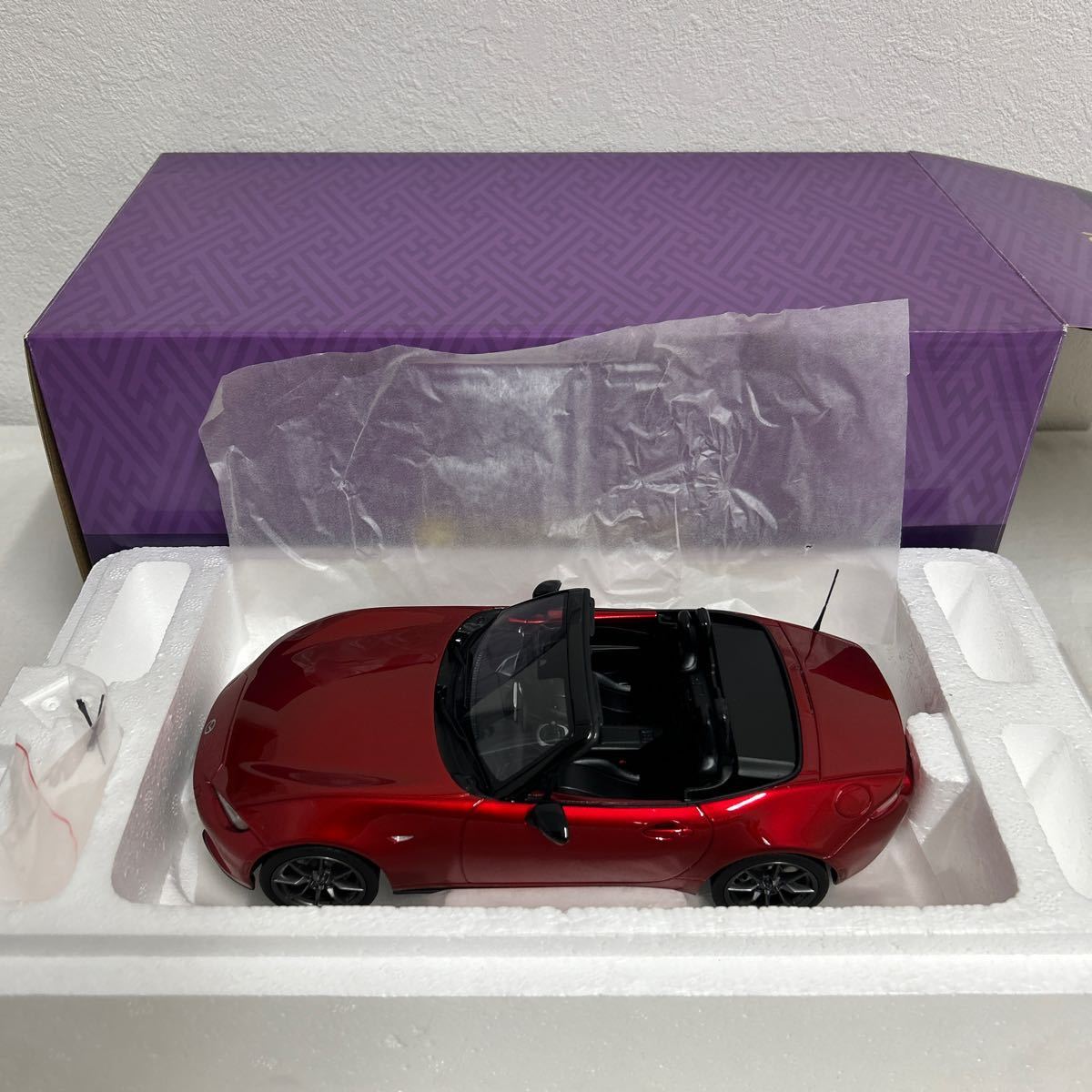 京商 SAMURAI 1/18 MAZDA Roadster S Leather Package Red KYOSHO マツダ ロードスター レザーパッケージ レッド ND ミニカー モデルカー_画像7