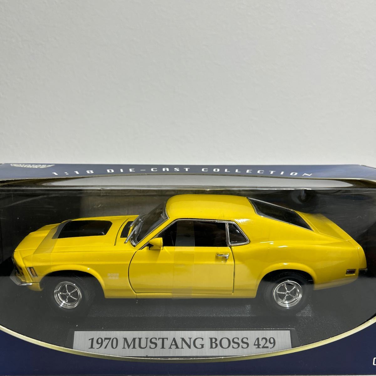 MOTOR MAX 1/18 FORD MUSTANG BOSS 429 Yellow 1970年 フォード マスタング ボス イエロー アメ車 ミニカー モデルカー_画像4