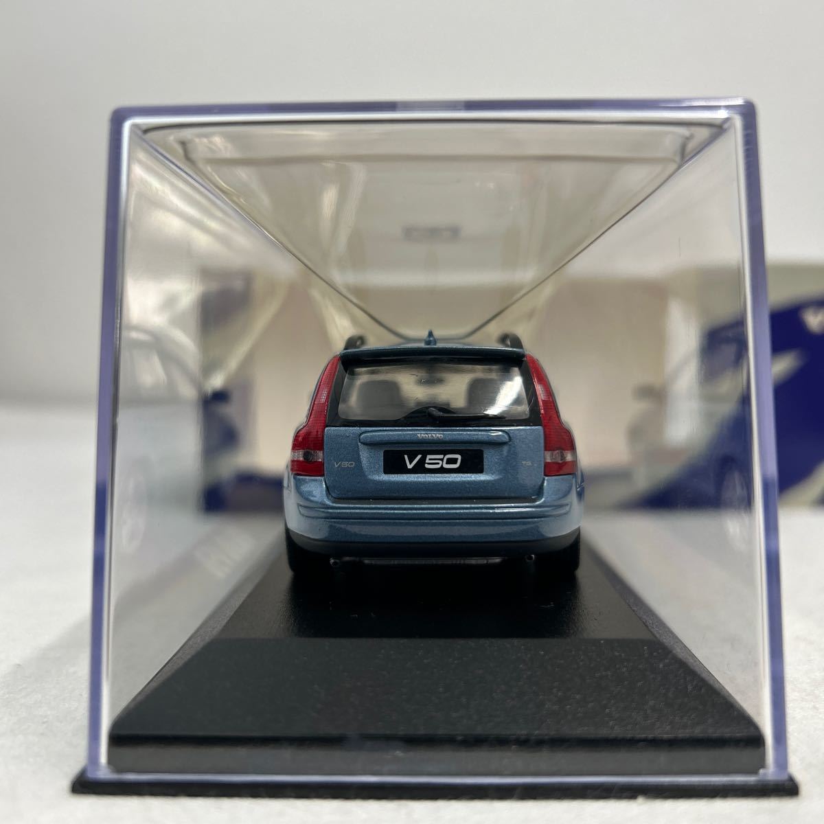 VOLVO дилер специальный заказ PMA Collectors Model 1/43 Volvo V50 2003 голубой MINICHAMPS Minichamps миникар модель машина 