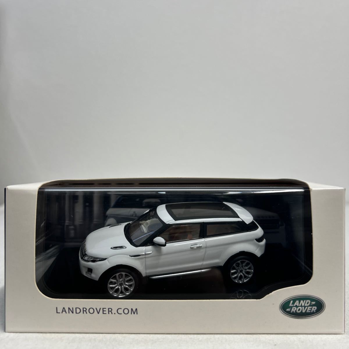 LAND ROVER ディーラー特注 ixo 1/43 Range Rover Evoque White イクソ ランドローバー レンジローバー イヴォーク ミニカー モデルカー