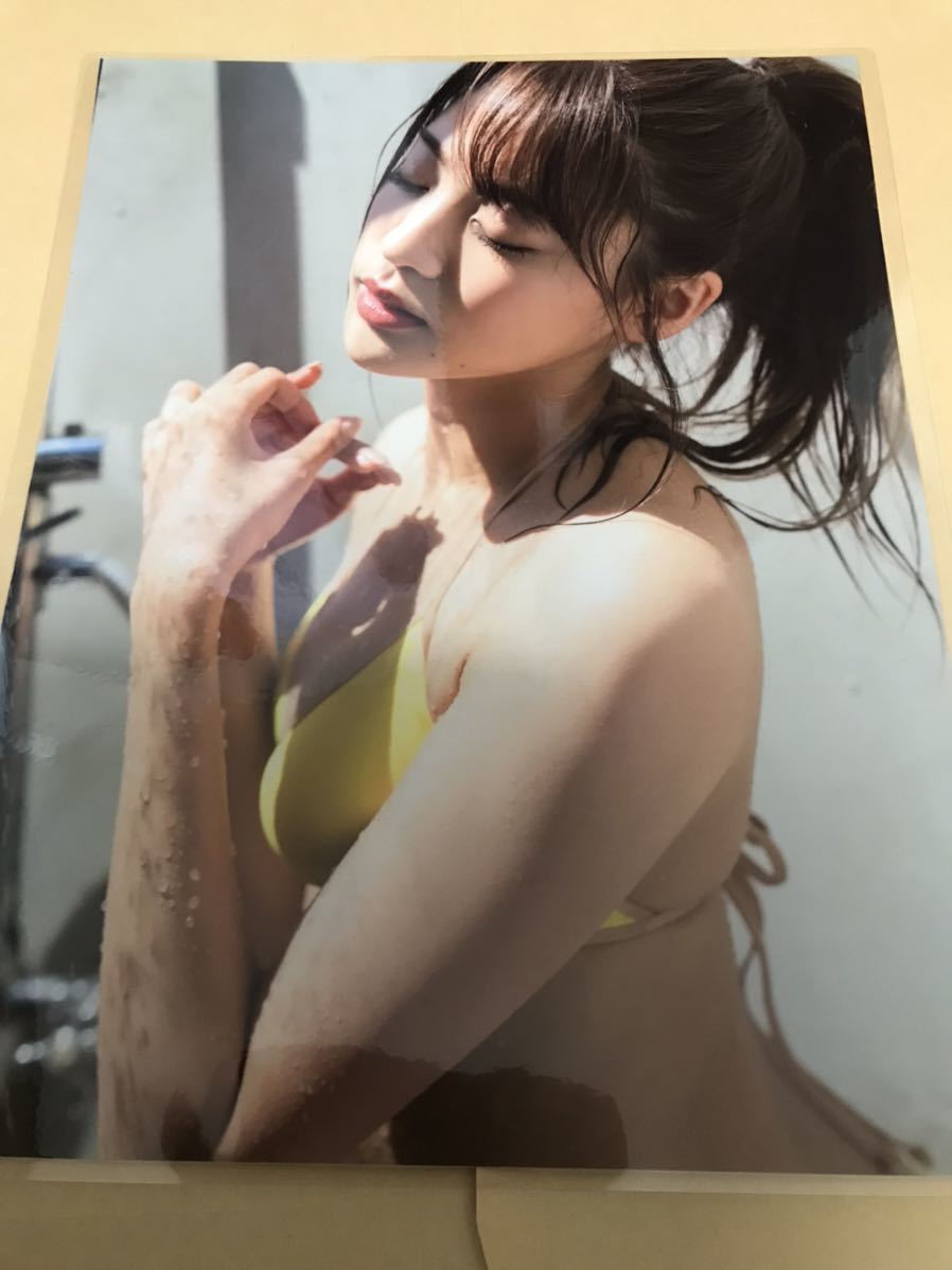 ★ラミネート加工 切り抜き★志田友美 夢みるアドレセンス 5ページ 水着 A4加工_画像4