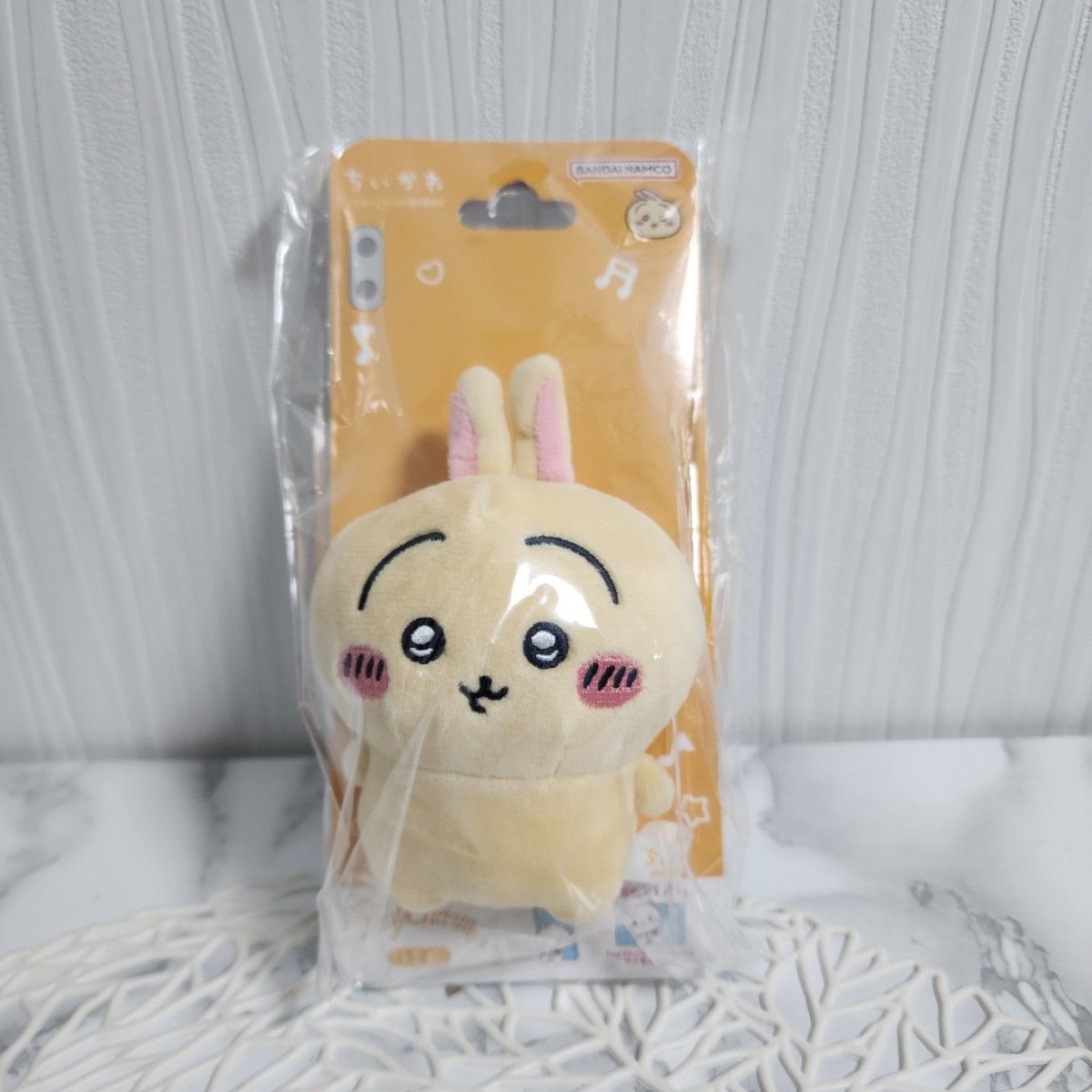 ちいかわ プレイチャーム スマホ ぬいぐるみ うさぎ ハチワレ ちいかわ プレイチャーム スマホ ぬいぐるみ うさぎ ハチワレ
