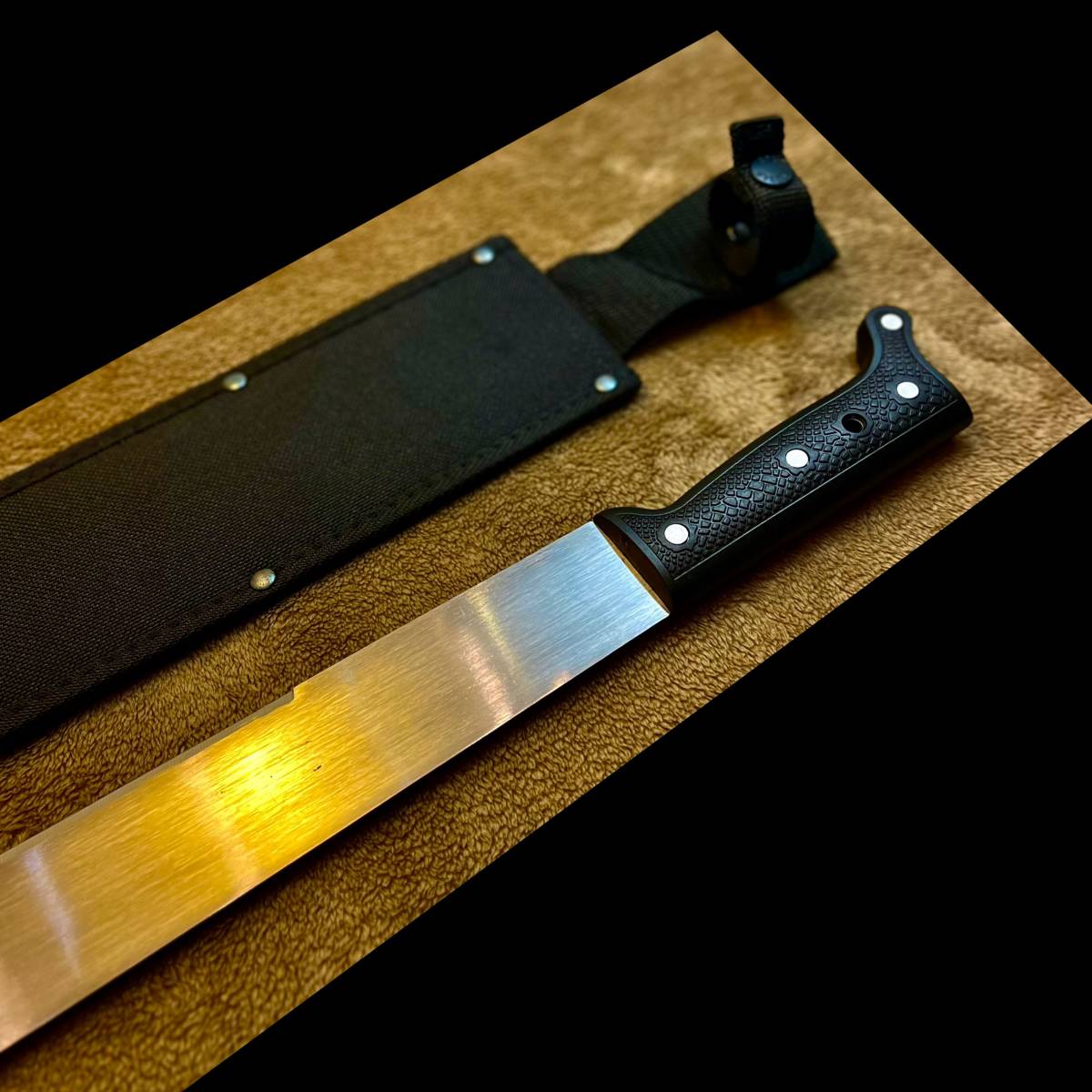 国内入手困難】全長75cm 大型 マチェット 軽量ブッシュ ナイフ 国内入手困難】全長75cm 大型 マチェット 軽量ブッシュ ナイフ