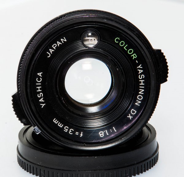 【改造レンズ】COLOR-YASHINON DX 1.8/35mm 【YASHICA ELECTRO 35 CCN】の富岡光学製レンズをSONY Eマウントレンズに改造_画像2
