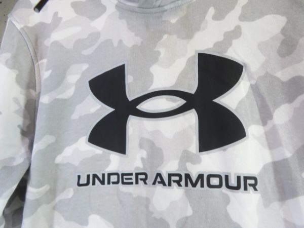 010m10◆良品です◆UNDER ARMOUR アンダーアーマー カモフラージュ 裏地起毛 スエットパーカー MD/迷彩/トレーナー/ジャケット/ポロシャツの画像2