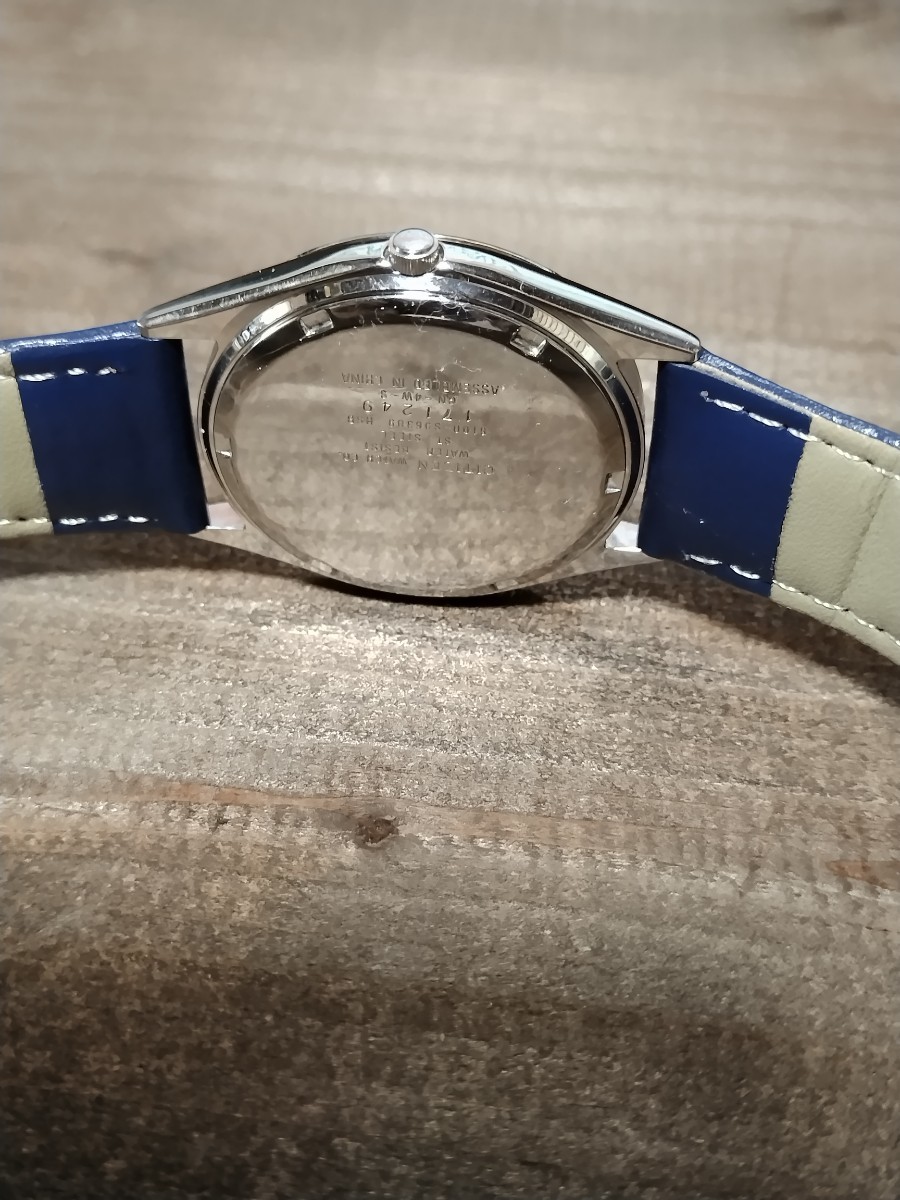 腕時計 アンティーク　シチズン　クォーツ　GN-4W-S CITIZEN　レトロ　ビィンテージ　ベルト　風防　電池　ブルー　青　メンズ_画像6