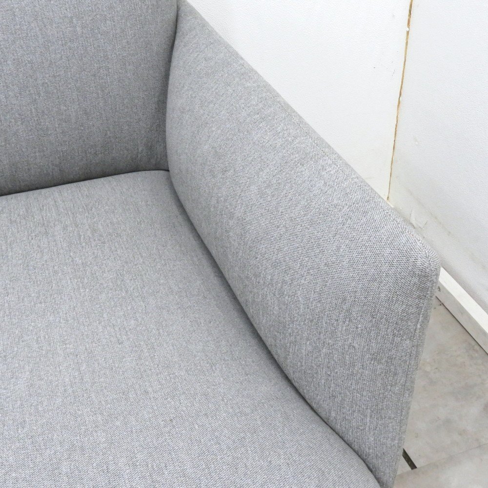 ☆美品☆Muuto ムート OUTLINE STUDIO SOFA アウトライン スタジオ ソファ グレー 2人用 リビング デザイン 布張り YH12305 中古家具_画像4