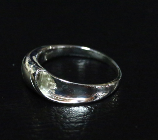 ... мех  кольцо   палец  ... трубка ... способ ...   серебристый 925 14 номер   японского производства 
