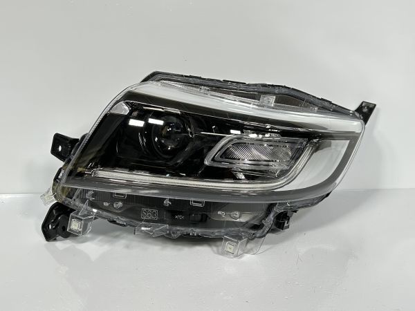 極美品 スペーシアカスタム MK53S フレアワゴン MM53S 純正 左ヘッドライト LED 35320-79R52 1A66-51-041B 35018-79R51 1960 管理21119h2_きれいです