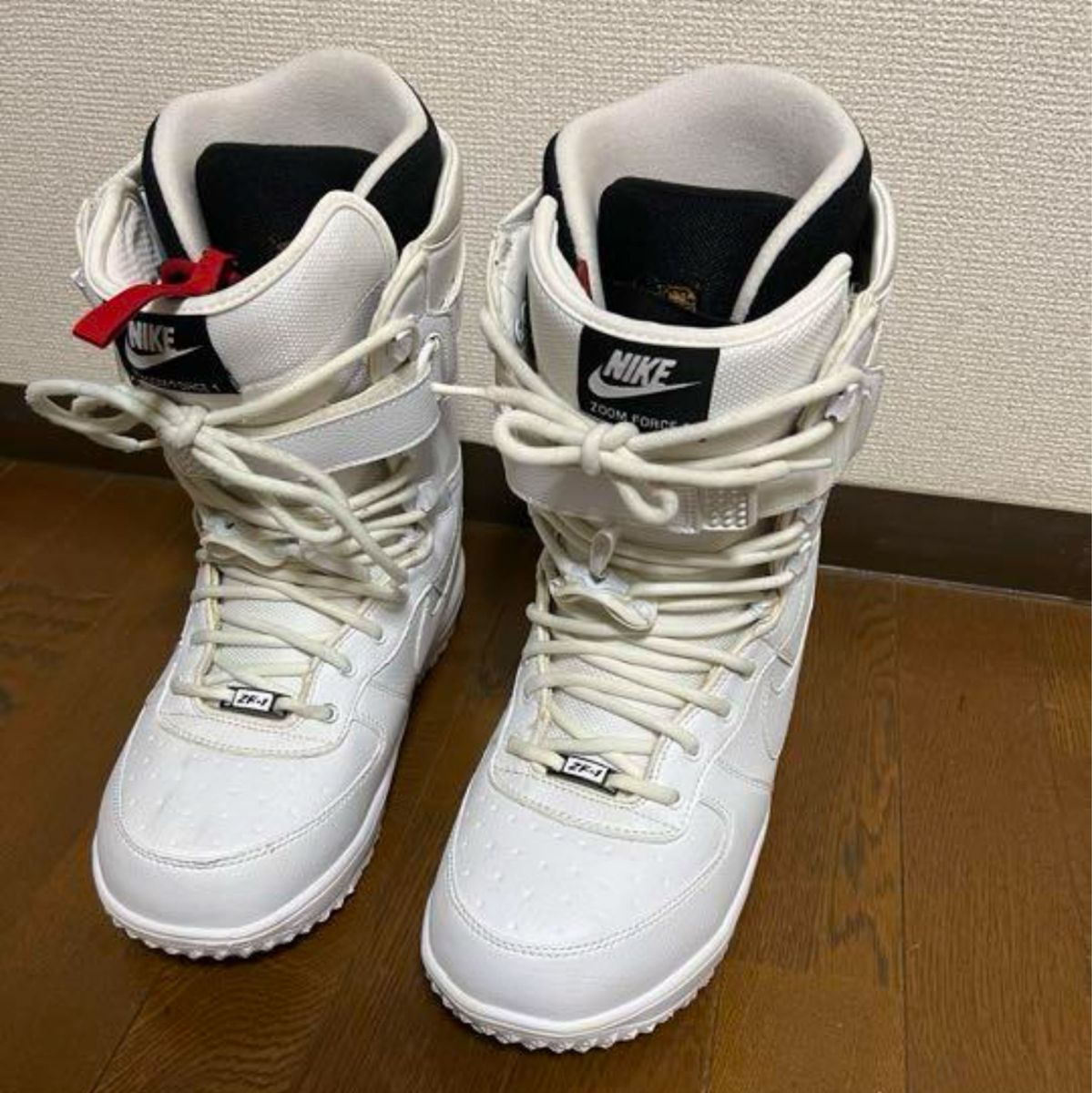 NIKE スノーボード ブーツ エアフォース 白 ZOOM FORCE 1 NIKE スノーボード ブーツ エアフォース 白 ZOOM FORCE 1
