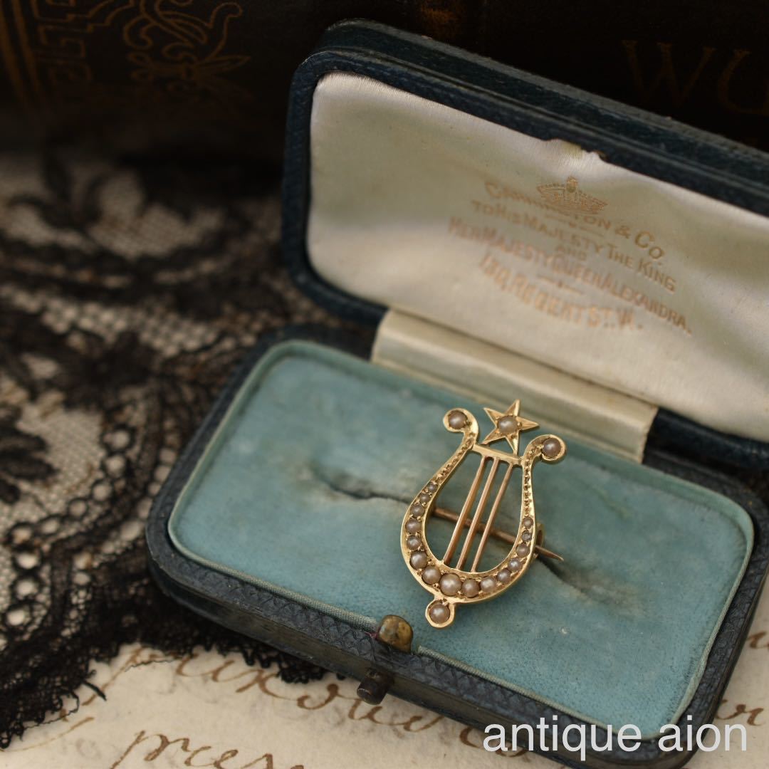  Britain antique 19 century latter term Victoria morning era 9 gold natural si-do pearl harp. brooch 