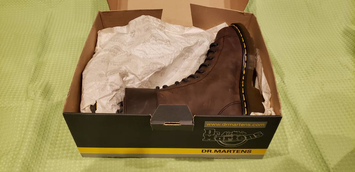 未使用品 昔のイギリス製時代　ドクターマーチン Dr.Martens 濃茶オイルレザー仕上_画像10