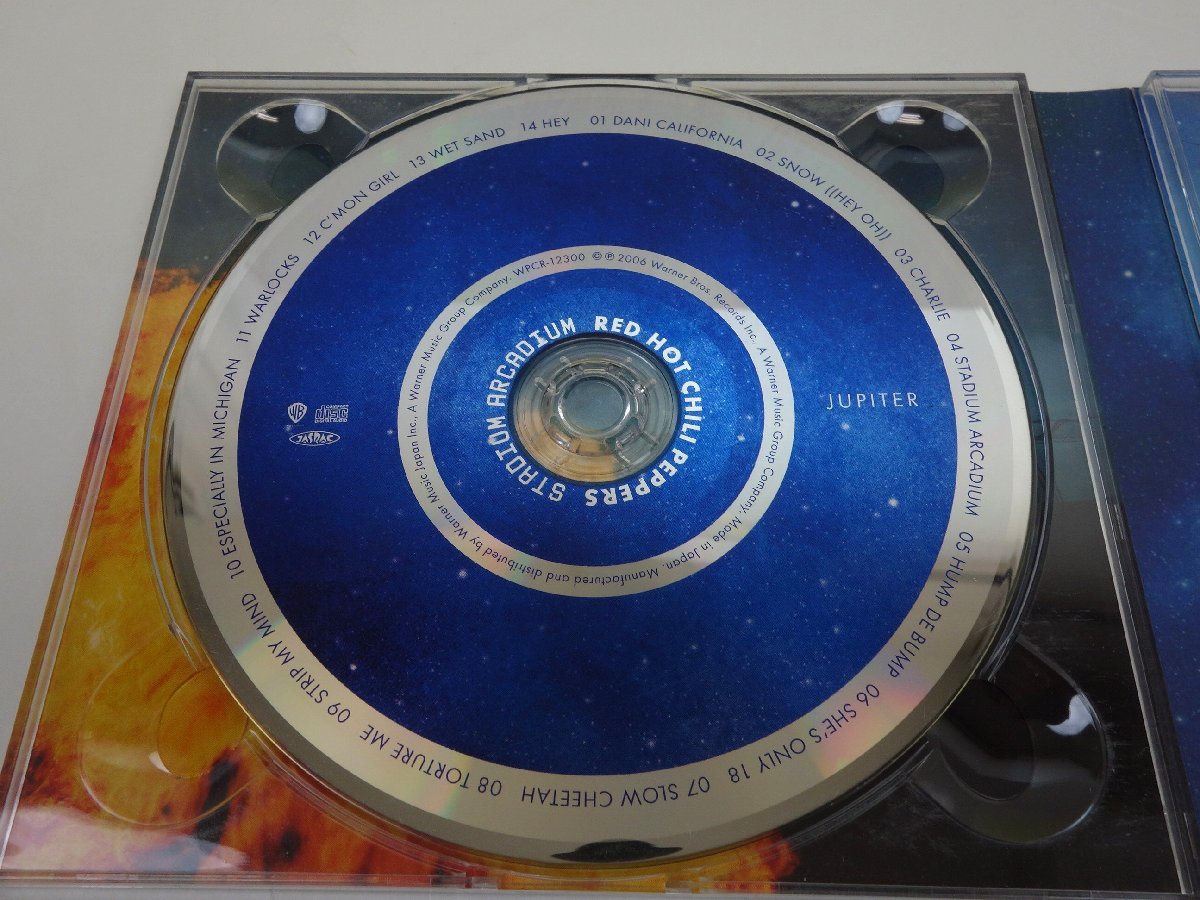 CD 2枚組 RED HOT CHILI PEPPERS レッド・ホット・チリ・ペッパーズ STADIUM ARCADIUM ステッカー付 WPCR-12300/1_画像6