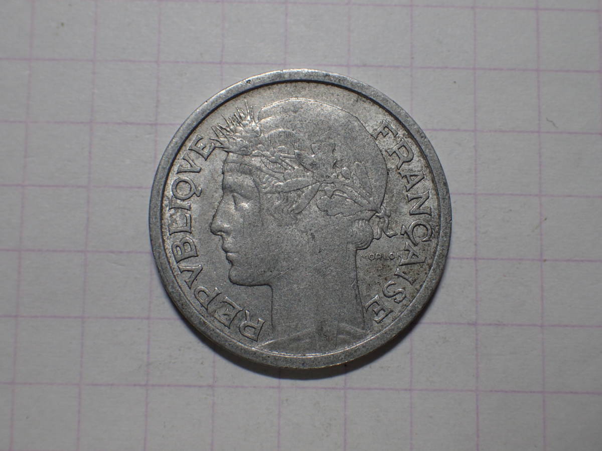 フランス共和国 1フラン(1 FRF)アルミニュウム貨(light type) 1958年 解説付き 115_画像3
