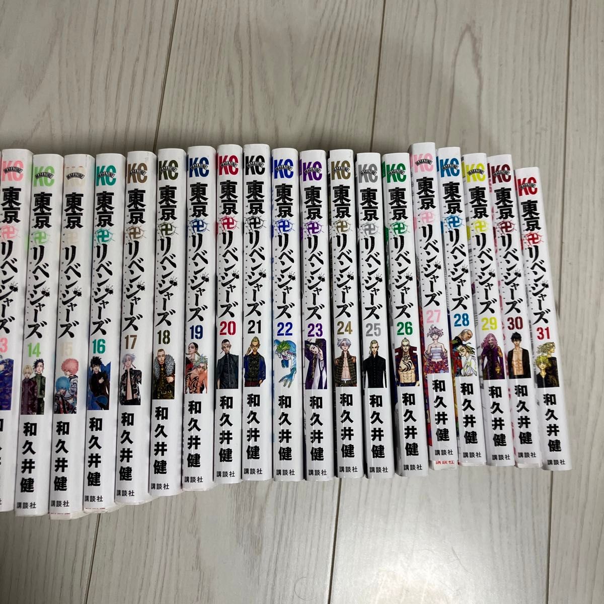 値下げ不可！東京卍リベンジャーズ全巻セットまとめ売り完結1〜31巻1巻〜31 和久井健　中古本 コミック 東京リベンジャーズ