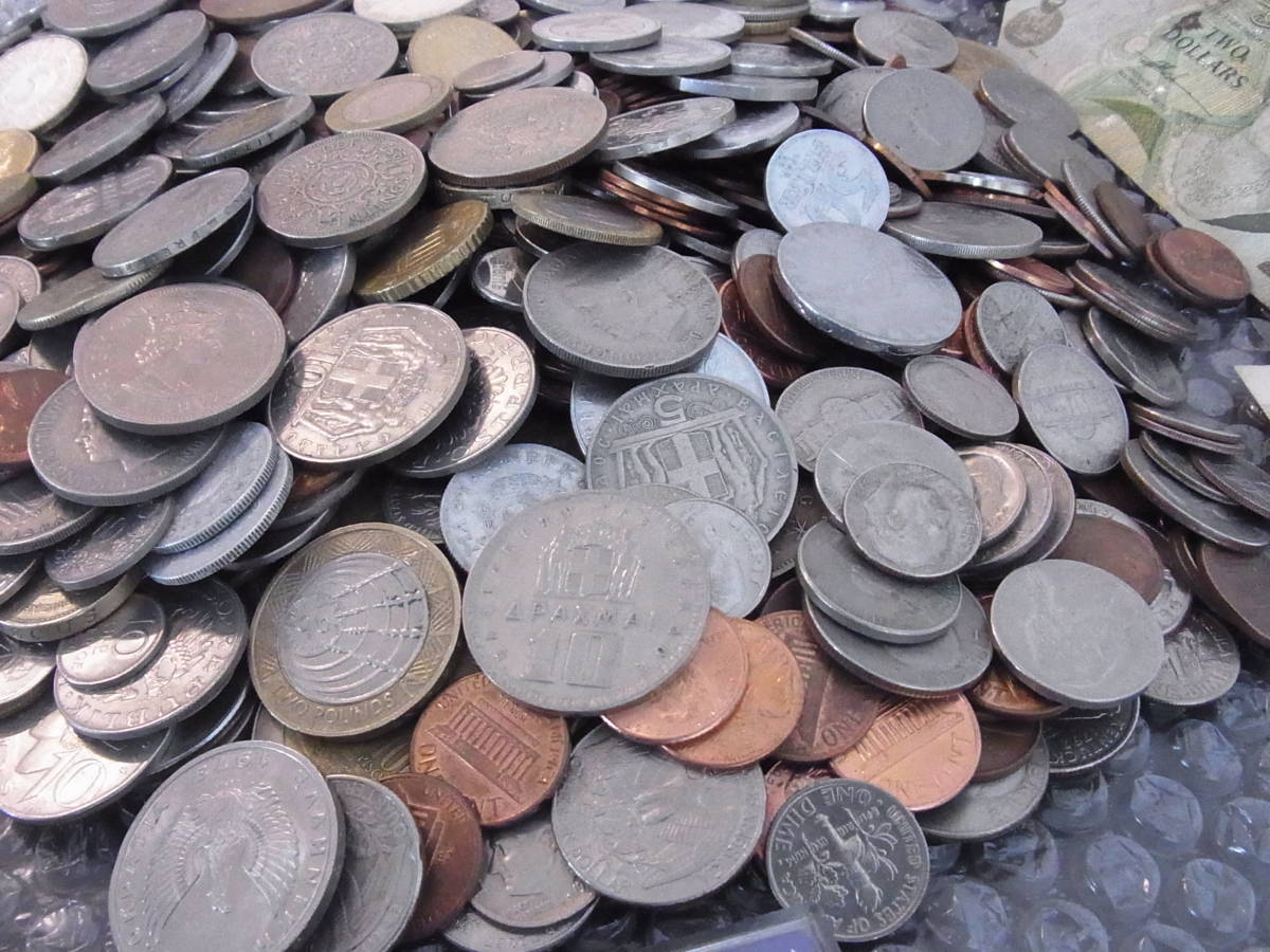  海外通貨 硬貨約4.7Kg 紙幣 記念銀貨など ドル/シリング/ユーロ/マルク/クローネ/ポンド_画像8