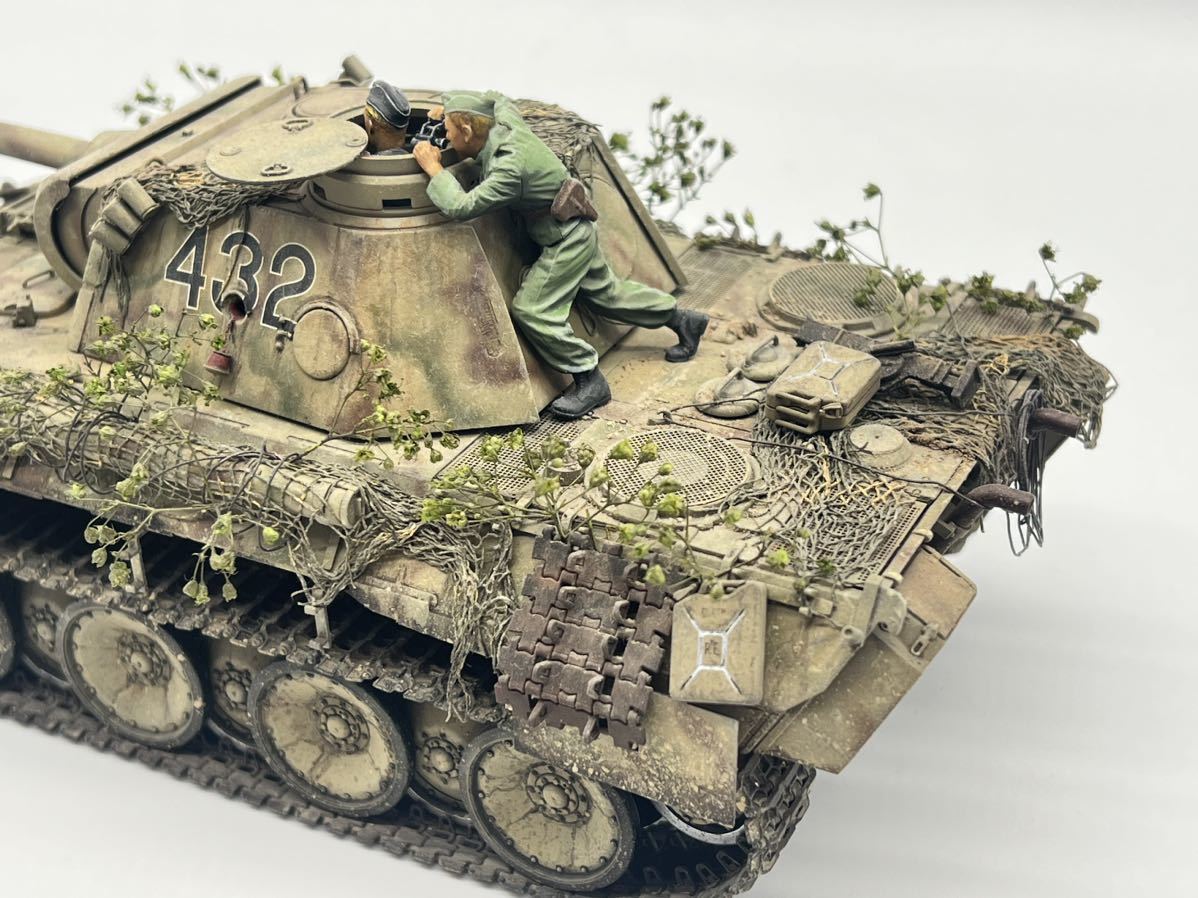 タミヤ　1/35 パンターD型　塗装済み完成品　Moshiyan’s Hobby S.M.R Panther D フィギュア 付き　戦車 tank model_画像6