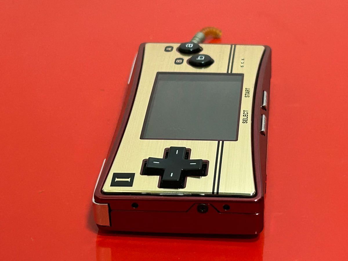 任天堂 Nintendo GAME BOY micro OXY-001 / ニンテンドー ゲームボーイミクロ ファミコンカラー / 本体/ 動作確認済み/_画像3
