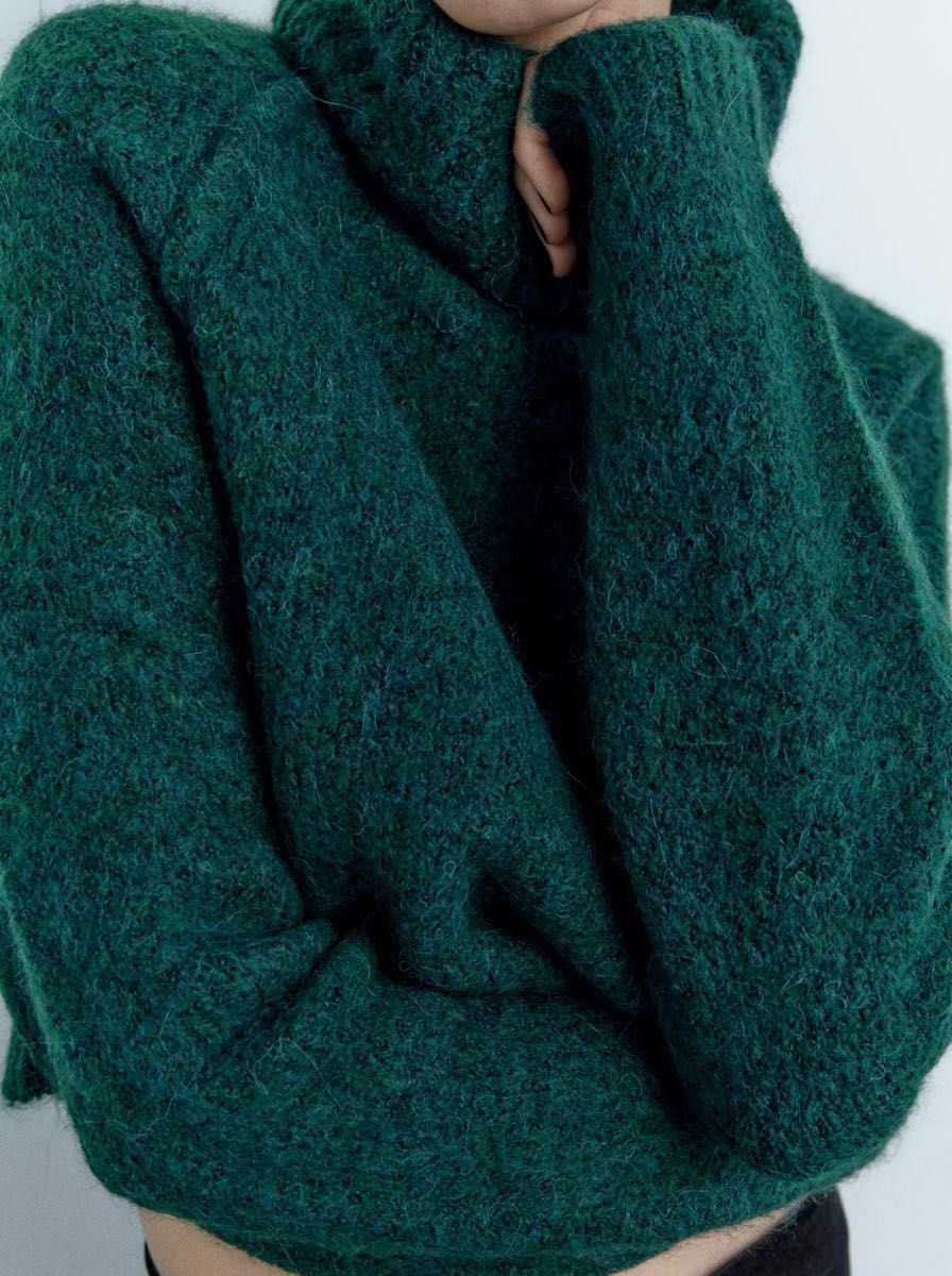2023AW ZARA クロップド丈 タートルネック ニット グリーン 緑 S 2023AW ZARA クロップド丈 タートルネック ニット グリーン 緑 S