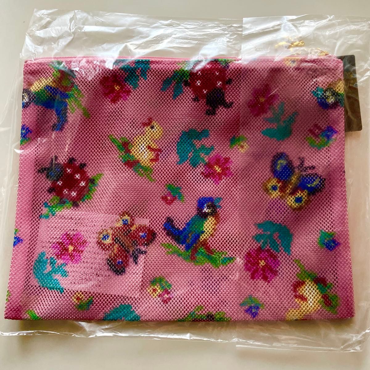 本日のみお値下げ 新品 フェイラー ハイジ メッシュポーチ 本日のみお値下げ 新品 フェイラー ハイジ メッシュポーチ