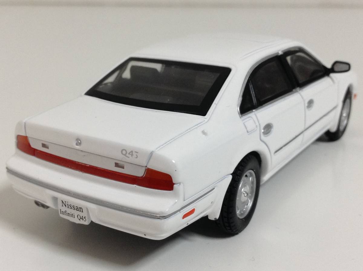 日産 初代 インフィニティQ45 G50 前期型 1989年~1993年式 1/43 約11.8cm ノレブ ミニカー 送料￥300_中古品ですスレキズがあります