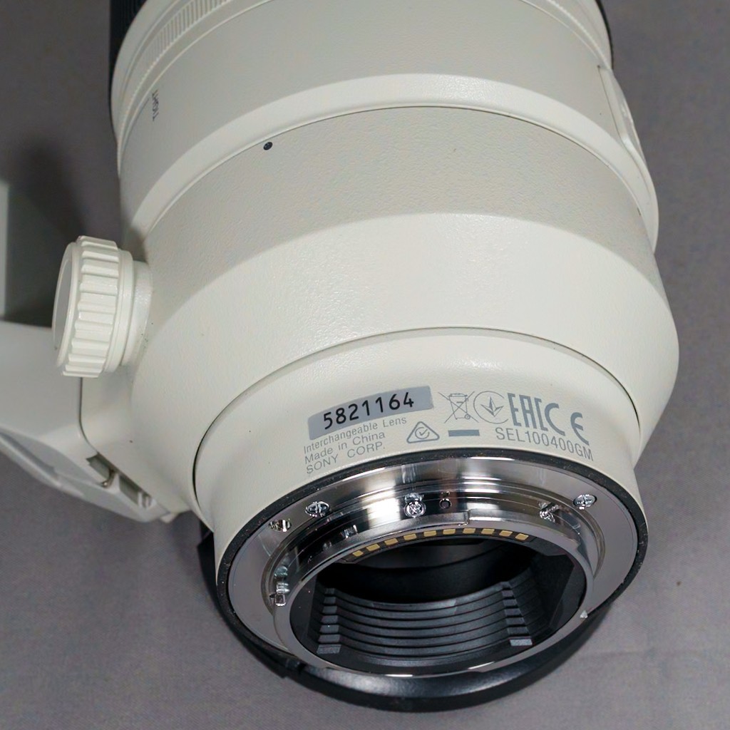 SONY FE 100-400mm F4.5-5.6 GM OSS SEL100400GM 保護フィルター レンズカバー フードカバー付 ソニー　望遠レンズ　美品_画像6