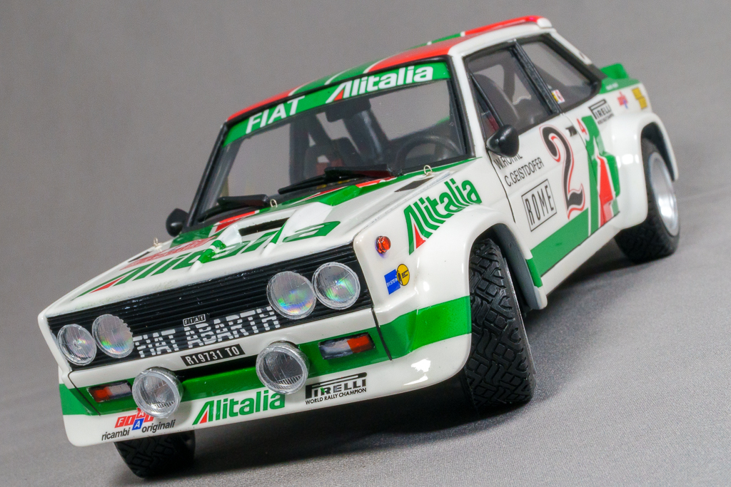 ★ イタレリ　1/24 フィアット 131 アバルト ラリー 1978 アリタリア　完成品 ★_画像1